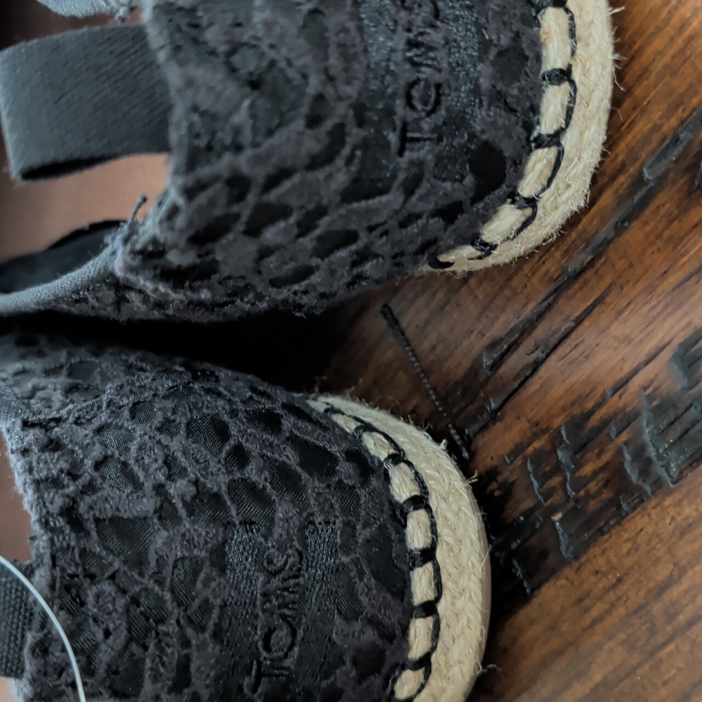 TOMS Black Lace Espadrille Rope Flats Size W8 NEW - Picture 3 of 12